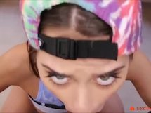 riley reid in answer #1567447